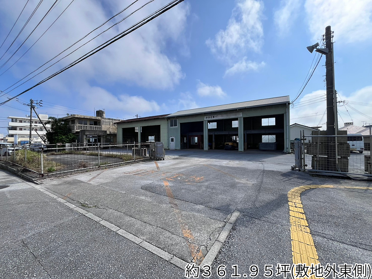 敷地外「東側」の写真